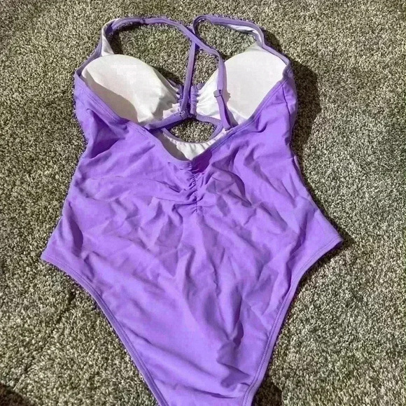 Viottiset Women's One PieceSwimsuit Cut Out - Large - Picture 6 of 8